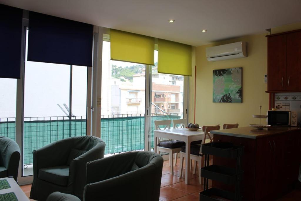 רוזס Apartaments Oller Centro מראה חיצוני תמונה