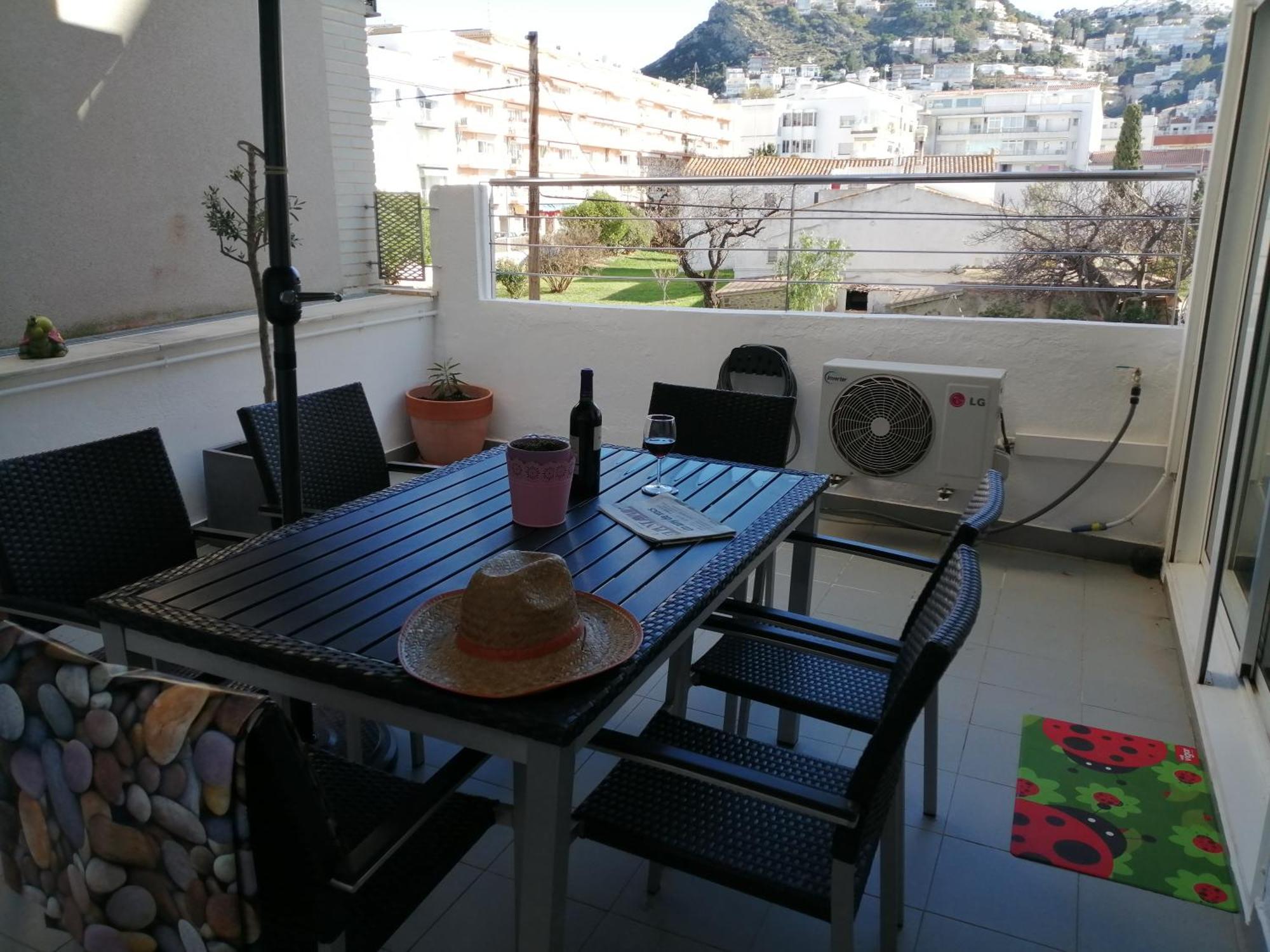 רוזס Apartaments Oller Centro מראה חיצוני תמונה